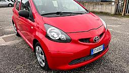 Toyota Aygo 1.0 12V Vvt-I 5 Porte Sol Neopatentati