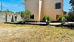 Villa Indipendente Con Terreno La Landrigga