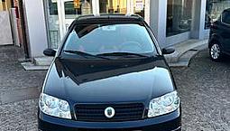 Fiat Punto 1.3 Multijet 16V 3P Dynamic - Neopatent