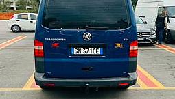 Volkswagen Transporter 9 Posti 2008