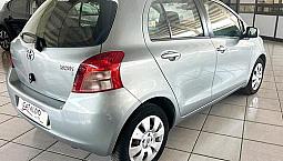 Toyota Yaris 1.3 5 Porte Luna