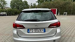 Opel Astra 1.6 Cdti 136Cv Automatica Km Certificat