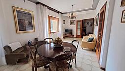 Via Tirso-Ampio Appartamento Con Garage