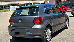 Volkwagen Polo Confortline - 2016