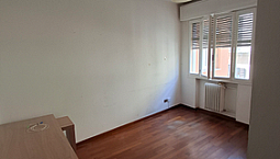 Appartamento Primo Piano Vicinanze Teatro Verdi