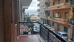 Appartamento Vista Mare - Zona Viale Aldo Moro
