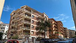 Appartamento Con Box E Posto Auto Via Alivia