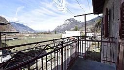 Salorno: Trilocale Con Balcone
