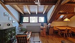 Carezza: Quadrilocale Con Balcone