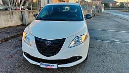 Lancia Ypsilon 1.3 Mjt 16v 95 Cv 5 Porte S&s Gold