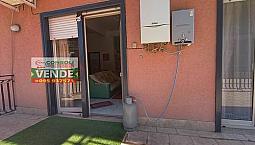 Bivano Arredato Con Terrazzino A Fiumefreddo Di Si
