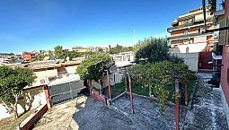 2 Locali A Roma