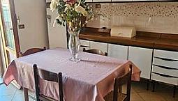 Appartamento Piano Primo Su Casa Bifamiliare