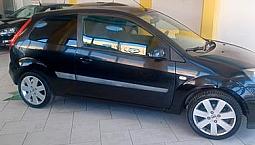 135.228Km Ford Fiesta 1.2 Neopatentati