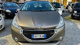 Peugeot 208 1.4 8V Hdi 68Cv 5P. Allure