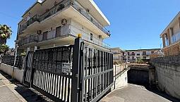 3 Locali A Riposto