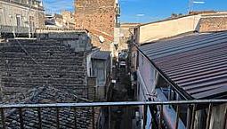 Indipendente Su Palazzo Storico Zona Via Garibaldi