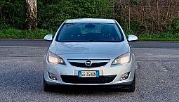 Opel Astra 1.6 Turbo 180Cv 5 Porte Cosmo S 2010-E5