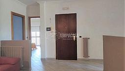 Comodo E Luminosissimo Trivani Con Posto Auto!