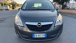 Opel - Meriva - 1.7 Cdti 100Cv Aut.b-Color Panor.