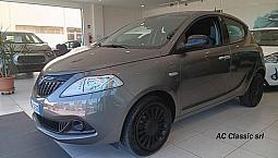 Lancia Ypsilon Hybrid Silver 1.0 (70 Cv)
