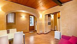 Bilocale Con Cortile Privato In Centro Storico