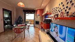 Comodo Appartamento Con Terrazzo E Garage
