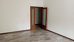 Appartamento Con Ampio Terrazzo