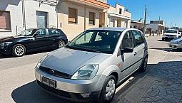 Ford Fiesta 1.4 Tdci 50kw 5p Gancio Traino-2004