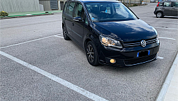 Volkswagen Touran 2011