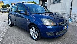 Ford Fiesta 1.2 16V 5P. Ghia Gpl