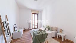 Trilocale Da Ristrutturare Con Balcone