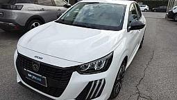 Peugeot 208 Hybrid 100 E-Dcs6 Style Km Ø