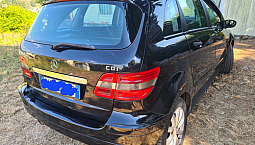 Mercedes B180