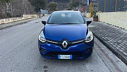 Renault Clio Tce 12v 90 Cv Moschino Intens 2019 52