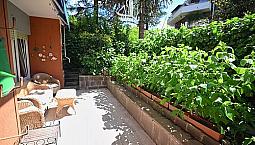 Bolzano: Pentalocale In Posizione