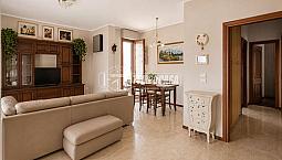 Trilocale Con Due Terrazzi E Box!!!