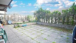 Nalles: Quadrilocale Con Terrazza