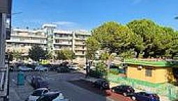 Viale Magna Grecia 3 Vani + Accessori Con Terrazzo