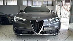 Alfa Romeo Stelvio 2.0 Turbo 280 Cv At8 Q4 Veloce