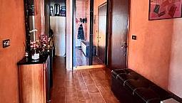 Ampio Appartamento Con Garage