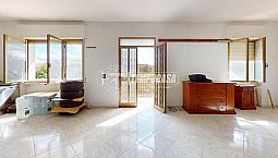 Appartamento Con Seminterrato 160Mq