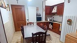 Casa Con Garage