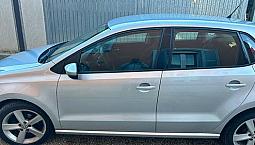 Volkswagen Polo 5ª Serie - 2011