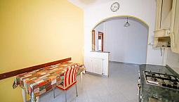 3 Locali A Rivarolo Canavese