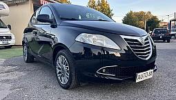 Lancia Ypsilon 1.2 69 Cv 5 Porte S&S Platinum