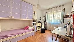 Zona Capretta - 5 Locali Con Terrazzi E Garage