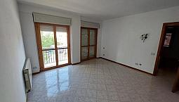 Appartamento Castellina Scalo