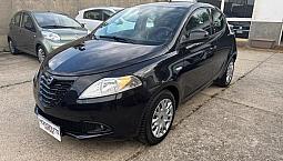 Lancia Ypsilon 1.2 69 Cv 5 Porte Gpl Ecochic 2015