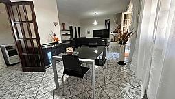 Ampio E Splendido Appartamento